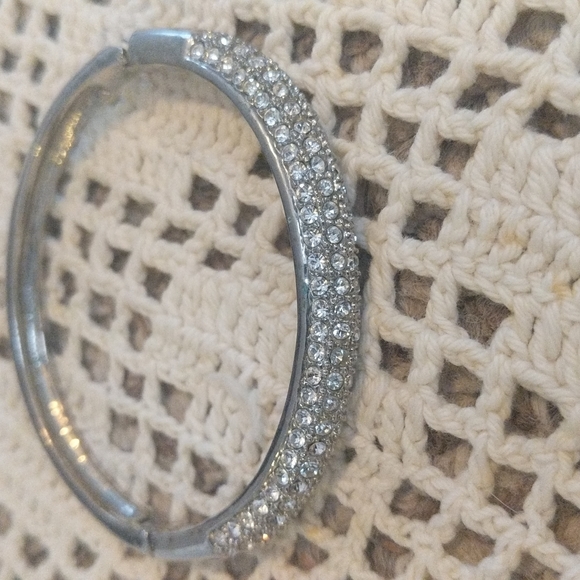 Lia Sophia Bracelet - Picture 1 of 4